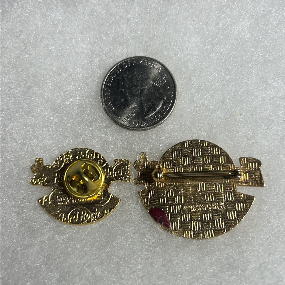 2 Tennessee Hard Rock Cafe Collectible Pins Memphis
+ Nashville - Picture 2 of 2